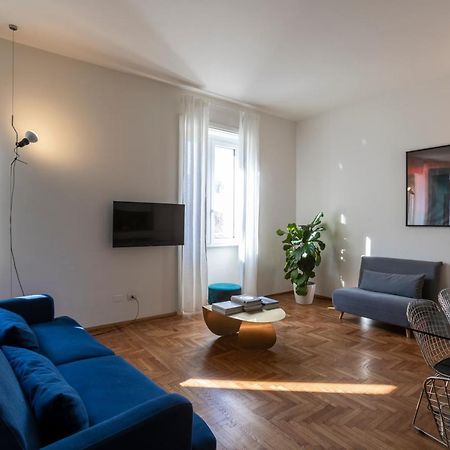 Duomo Big Apartment มิลาน ภายนอก รูปภาพ