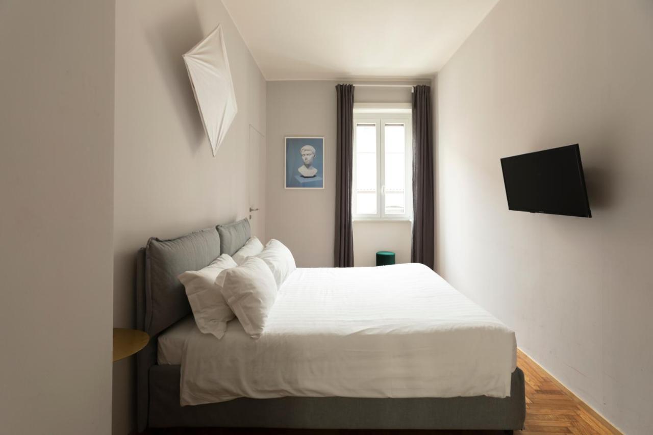 Duomo Big Apartment มิลาน ภายนอก รูปภาพ